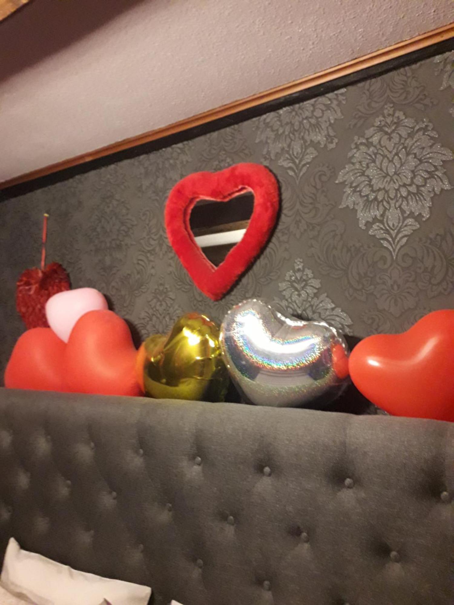 Love Room Le Rouge Et Noir Barr Dış mekan fotoğraf